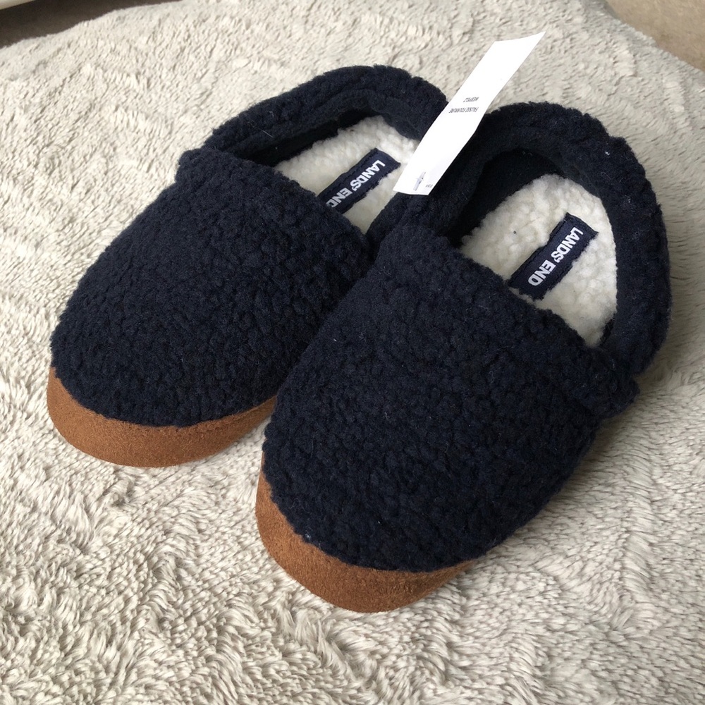 NWT Little boy slippers